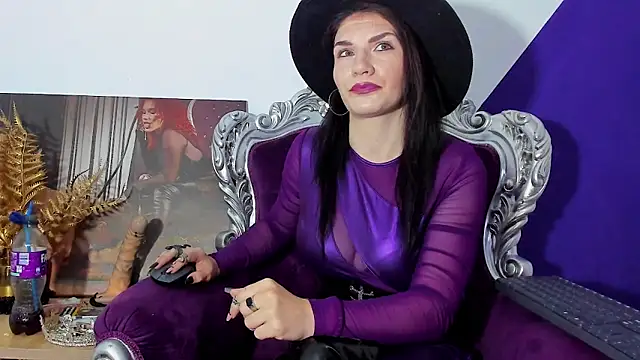 MistressKasandra online show from May 23, 4:00 am