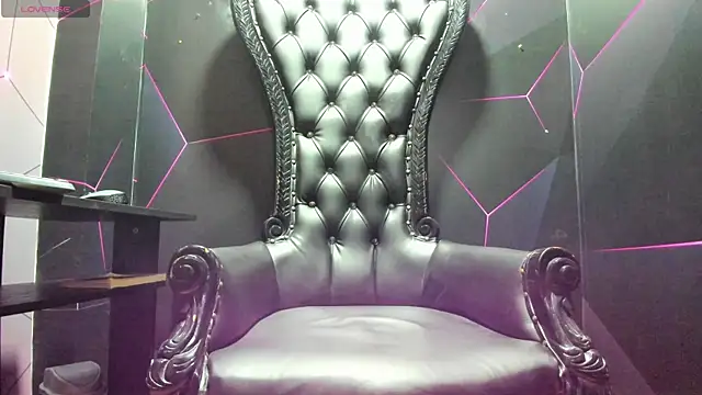 Snapshot of Axel_Romanov chatting on July 22, 3:03 pm Axel Romanov online show from July 22, 3:03 pm