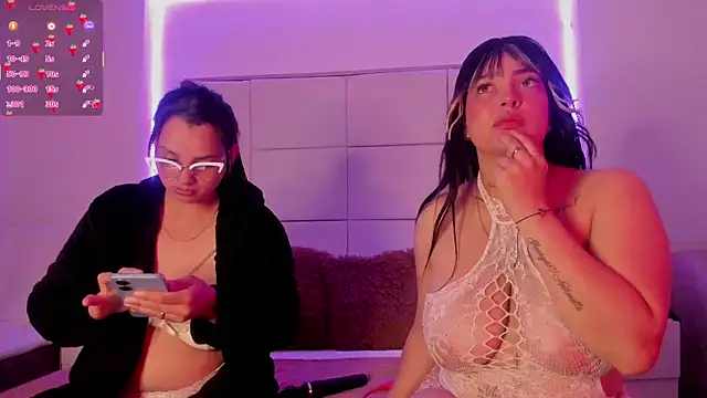 Agatha Atenea11 online show from May 6, 2:37 am