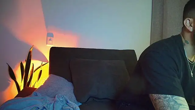 Alyssa and DAngelo online show from June 23, 1:47 am