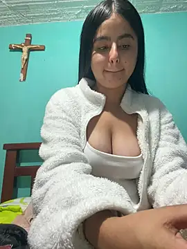 Snapshot of Ivana_fo chatting on June 1, 2:45 am Ivana fo online show from June 1, 2:45 am