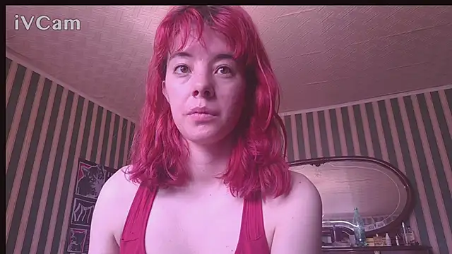 Snapshot of amberrrdolll_ chatting on May 4, 10:51 am amberrrdolll online show from May 4, 10:51 am