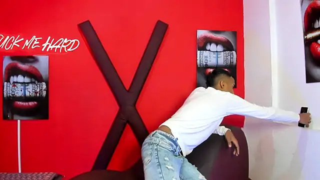 BLACK BOYS1 online show from April 17, 1:19 am