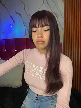 kira ec online show from May 20, 5:32 pm