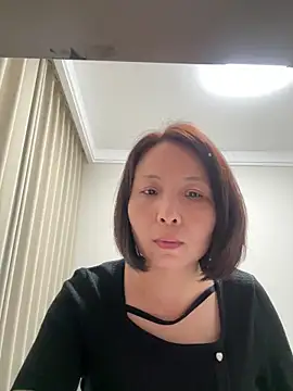 lisha521 online show from June 7, 5:56 am