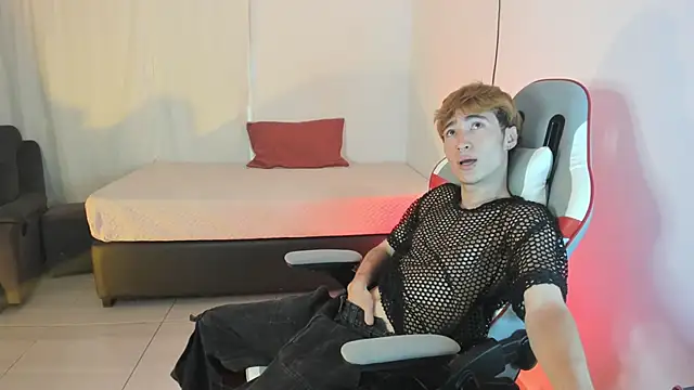 justin blake online show from April 19, 12:39 pm