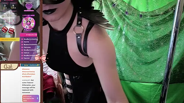 Snapshot of DirtyLilRatty chatting on May 30, 12:50 am DirtyLilRatty online show from May 30, 12:50 am