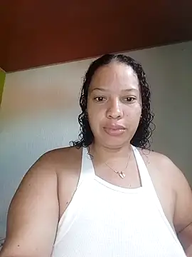 DivaCaliente1 online show from May 18, 3:06 pm