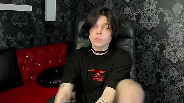 MattyBevs online show from April 22, 11:11 pm