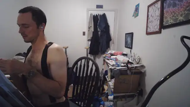 JohnnyMoves online show from July 16, 2:52 am