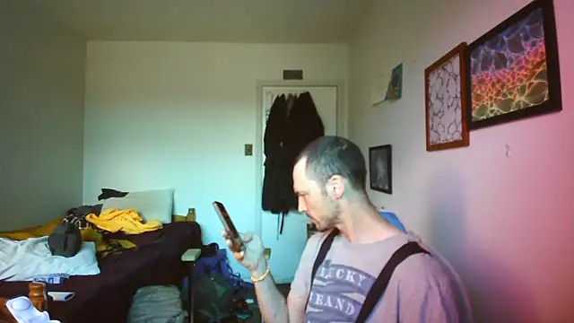 JohnnyMoves online show from June 25, 6:02 pm