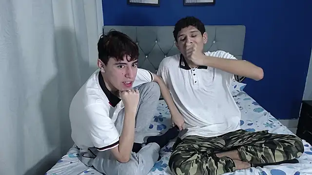 Snapshot of Thiago_And_Gael chatting on July 5, 12:48 am Thiago And Gael online show from July 5, 12:48 am