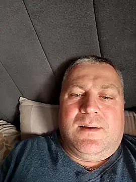 Anatolii 77 online show from May 4, 5:38 pm