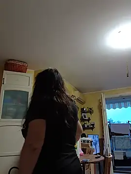 Snapshot of CasalingaEccitata chatting on June 21, 3:34 am CasalingaEccitata online show from June 21, 3:34 am