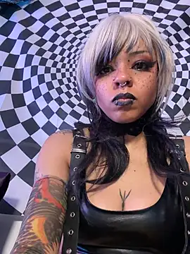 nerdyhotgoth online show from May 19, 2:35 pm