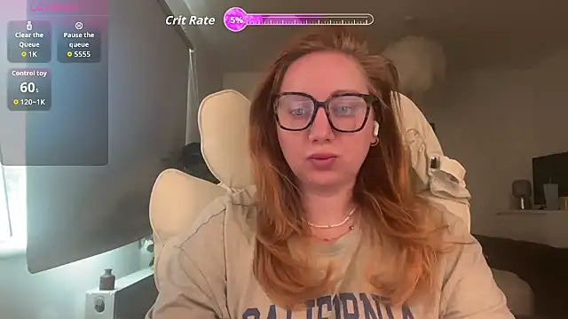 arielsweetieee online show from May 5, 6:16 am