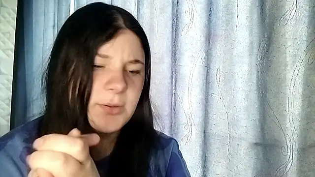 BeatriceMolands online show from May 10, 12:20 pm
