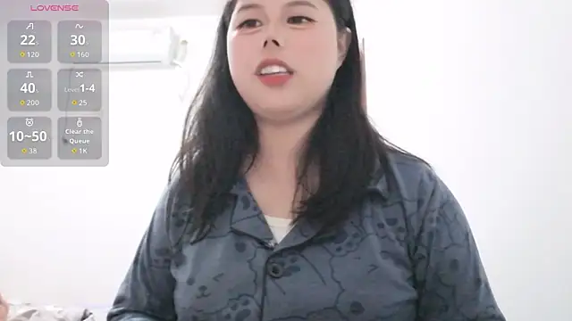 66-hannah-66 online show from April 23, 2:51 pm