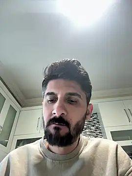fatihbry657 online show from May 6, 9:35 am