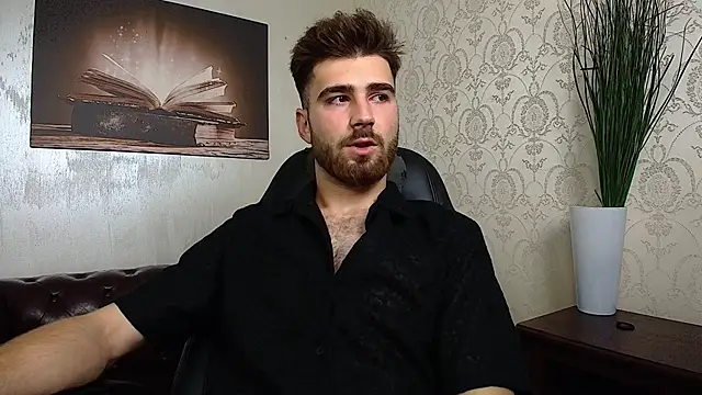 KyloEast online show from July 4, 3:57 am