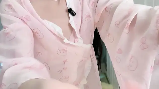 XiaoMei-iiiiii online show from May 26, 2:31 am