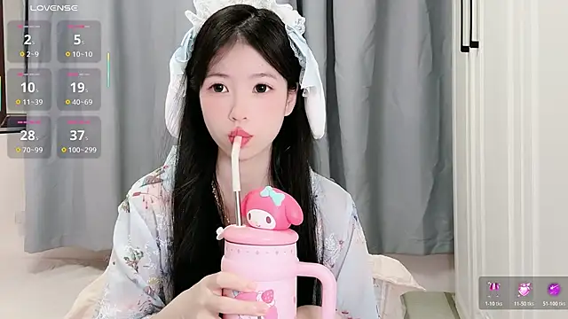 XiaoMei-iiiiii online show from May 30, 2:34 pm