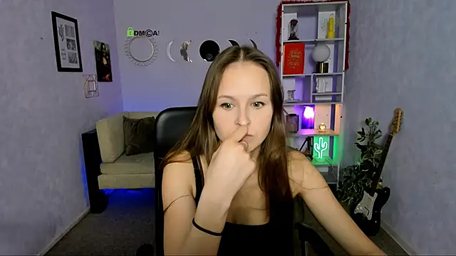 ashli bright online show from April 30, 12:34 pm