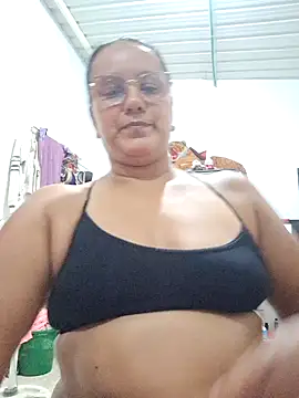 Snapshot of Samanta-42 chatting on April 29, 12:15 am Samanta-42 online show from April 29, 12:15 am