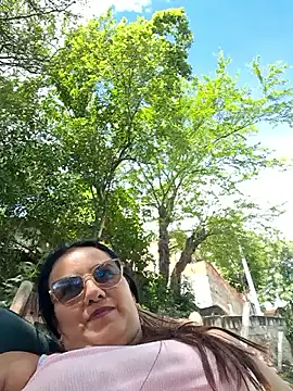 Snapshot of Samanta-42 chatting on May 24, 6:41 pm Samanta-42 online show from May 24, 6:41 pm