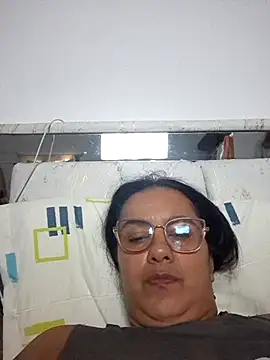 Snapshot of Samanta-42 chatting on July 3, 11:28 am Samanta-42 online show from July 3, 11:28 am
