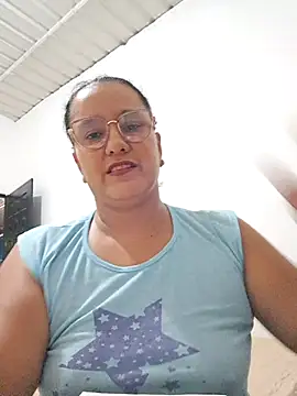 Snapshot of Samanta-42 chatting on April 29, 4:00 pm Samanta-42 online show from April 29, 4:00 pm