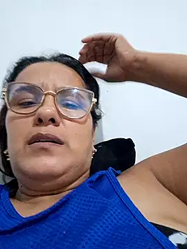 Snapshot of Samanta-42 chatting on June 23, 2:09 am Samanta-42 online show from June 23, 2:09 am