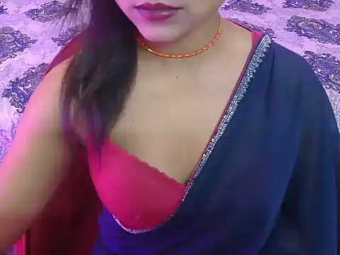 Snapshot of bold-fareen chatting on April 19, 6:10 pm bold-fareen online show from April 19, 6:10 pm