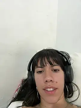 drea-an online show from April 16, 9:39 pm