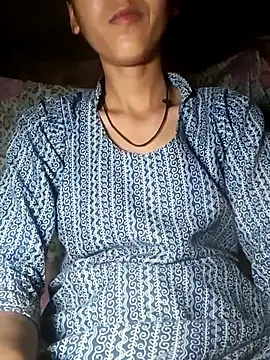 Kanika kumari01 online show from April 18, 8:53 pm