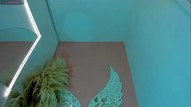 thiccylexxy  online show from April 25, 1:41 pm