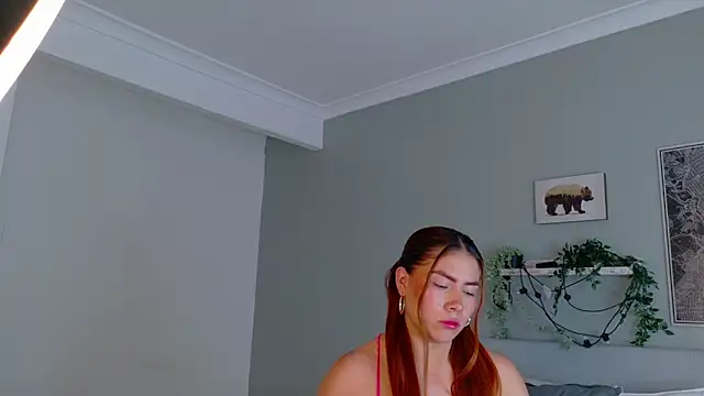 SofiaDiamond  online show from April 21, 7:20 pm