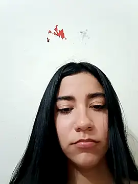 valeriarouseee online show from May 4, 4:38 am