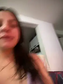 Livia-cortez online show from May 31, 1:44 am