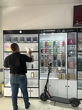 Patricio 02 online show from April 28, 2:54 pm