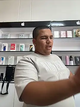 Patricio 02 online show from July 28, 8:01 pm