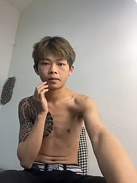 Snapshot of XBD-1 chatting on April 24, 12:07 pm XBD-1 online show from April 24, 12:07 pm
