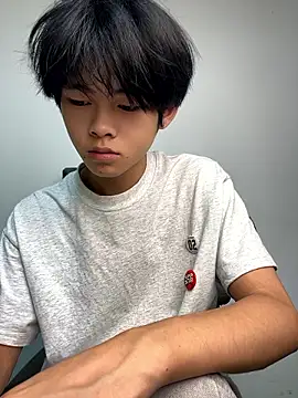 Snapshot of XBD-1 chatting on July 18, 7:33 pm XBD-1 online show from July 18, 7:33 pm