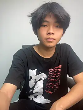 Snapshot of XBD-1 chatting on July 4, 6:56 pm XBD-1 online show from July 4, 6:56 pm