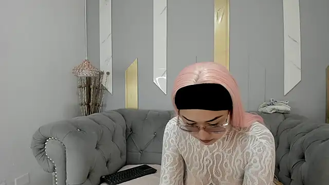 Sweet lia08 online show from July 7, 8:12 pm