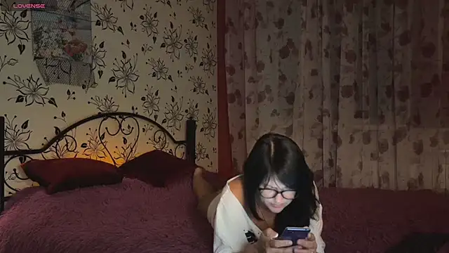 OxiLovex online show from June 25, 8:03 pm