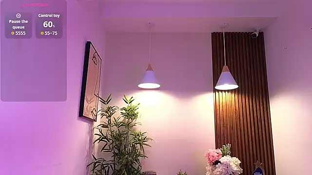 Snapshot of Cherry_Vixen_ chatting on June 14, 11:11 am Cherry Vixen online show from June 14, 11:11 am