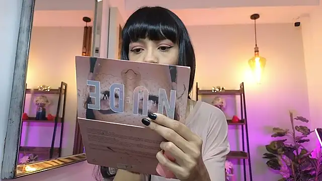 Cherry Vixen  online show from April 21, 6:14 pm