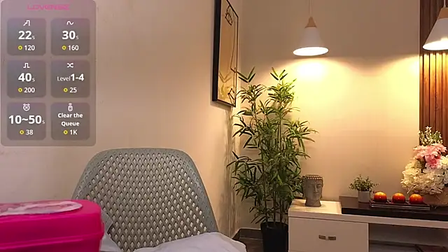 Snapshot of Cherry_Vixen_ chatting on June 16, 6:19 pm Cherry Vixen online show from June 16, 6:19 pm