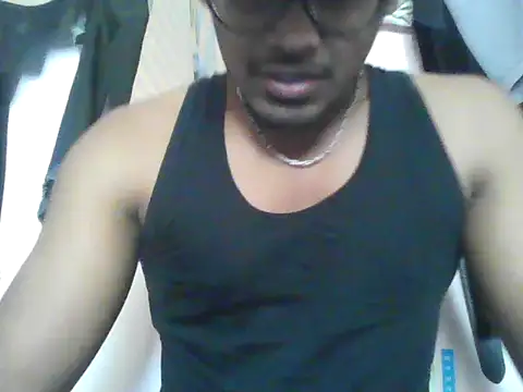 Snapshot of singaram190 chatting on June 16, 4:45 am singaram190 online show from June 16, 4:45 am